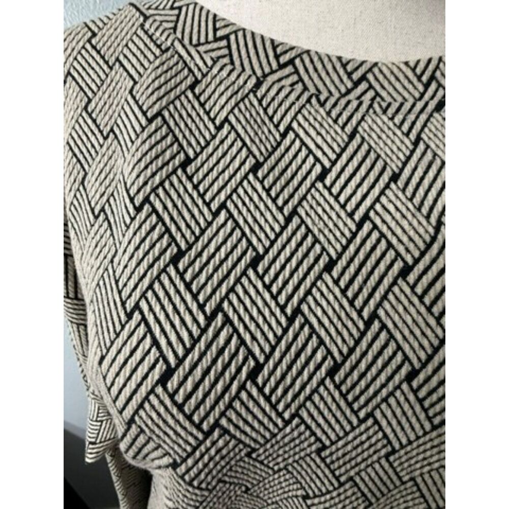 See and Be Seen Plus Size 1X Geometric 2 Piece Matching Set Tan Black - Picture 2 of 8